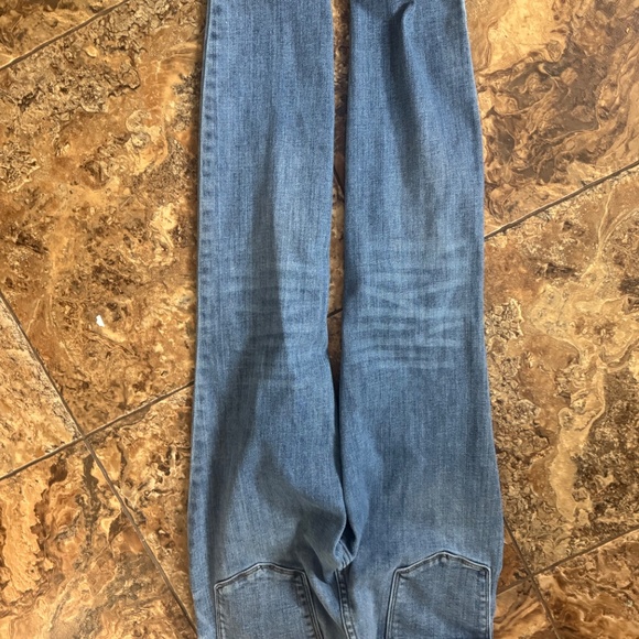 Jeans - Picture 3 of 4